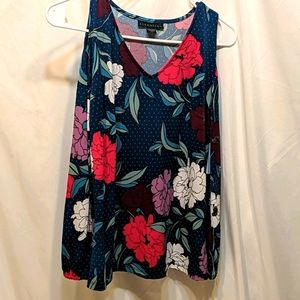 Attention blue flowers cold shoulder size small